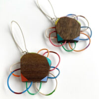 Wood and colored wire earrings. Jane Pellicciotto